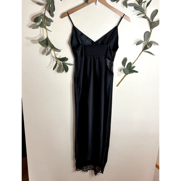 Urban Outfitters Black Lace Dress - Picture 5 of 7